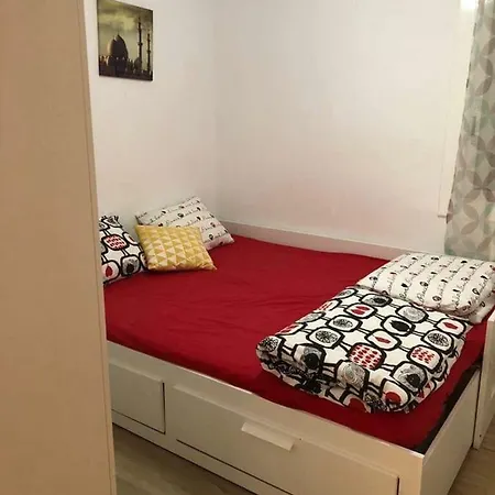 Carrer De Saragossa, 8 Apparte Apartment